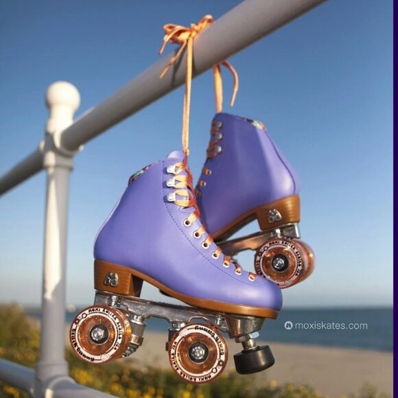Moxi Beach Bunny Roller Skates • Periwinkle Sunset • Size 6 (Fits US Women's 7) - Picture 11 of 11